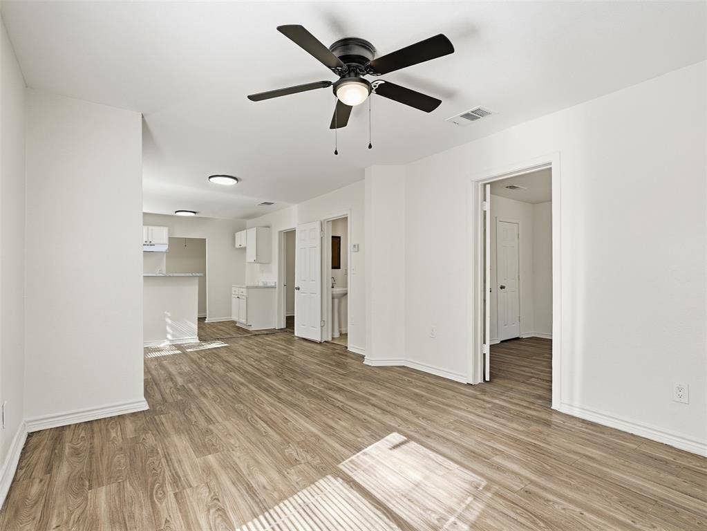 1419 E Waco Avenue, Dallas, TX 75216 1419 E Waco Avenue, Dallas, TX 75216