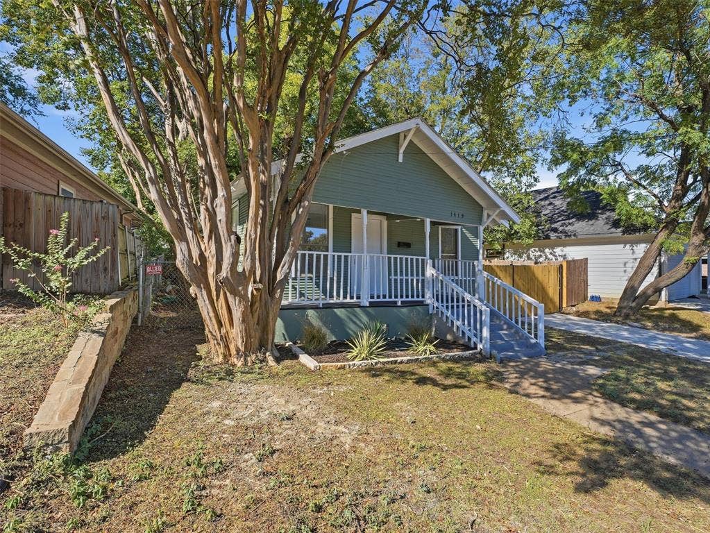 1419 E Waco Avenue, Dallas, TX 75216 1419 E Waco Avenue, Dallas, TX 75216