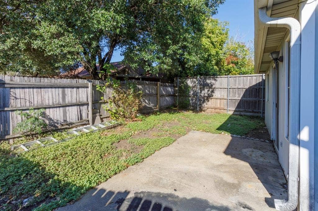 5303 Waterford Drive, Mesquite, TX 75150