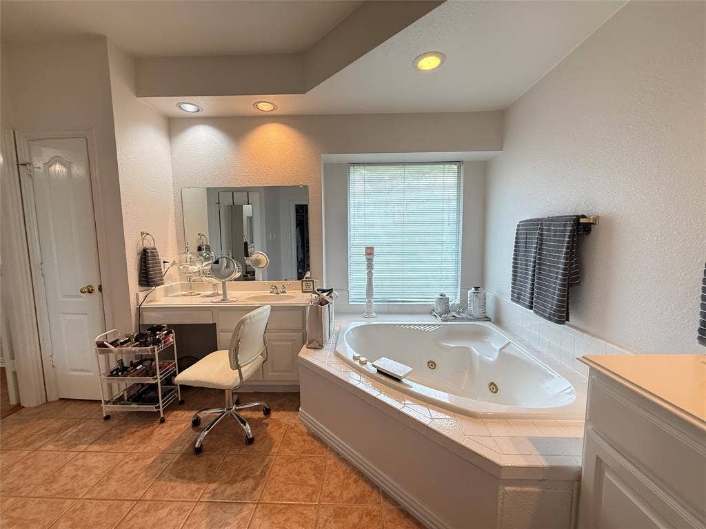 6821 Patrick Lane, Plano, TX 75024 6821 Patrick Lane, Plano, TX 75024