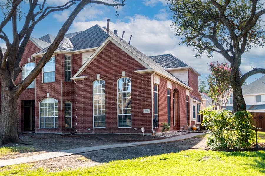 Property photo for 3956 Cobblestone Court, Plano, TX