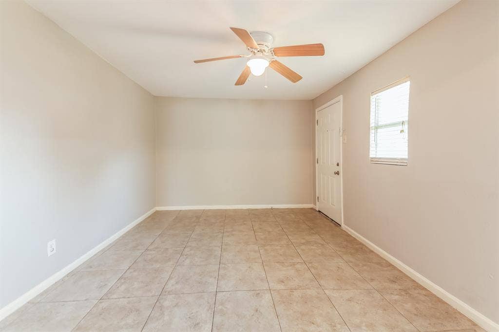 1600 Judy Drive, Plano, TX 75074 1600 Judy Drive, Plano, TX 75074