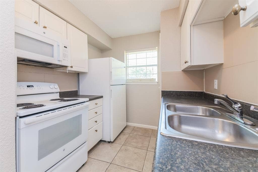 1600 Judy Drive, Plano, TX 75074 1600 Judy Drive, Plano, TX 75074
