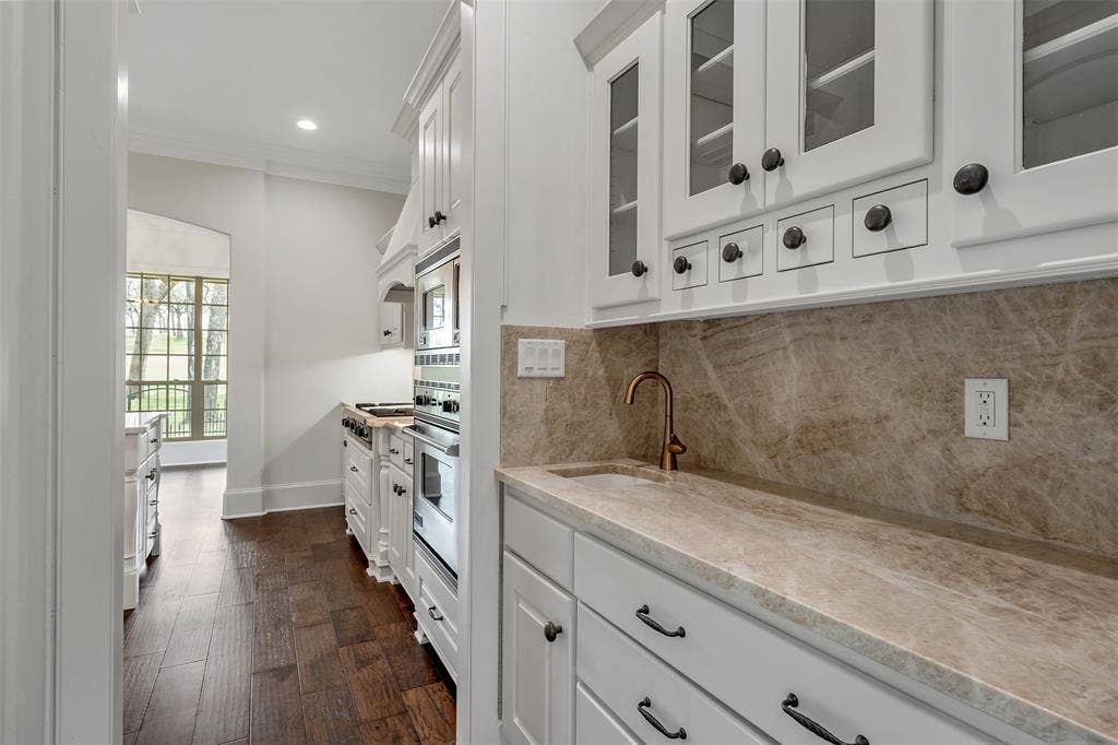 4318 Cascades Boulevard, Tyler, TX 75709 4318 Cascades Boulevard, Tyler, TX 75709