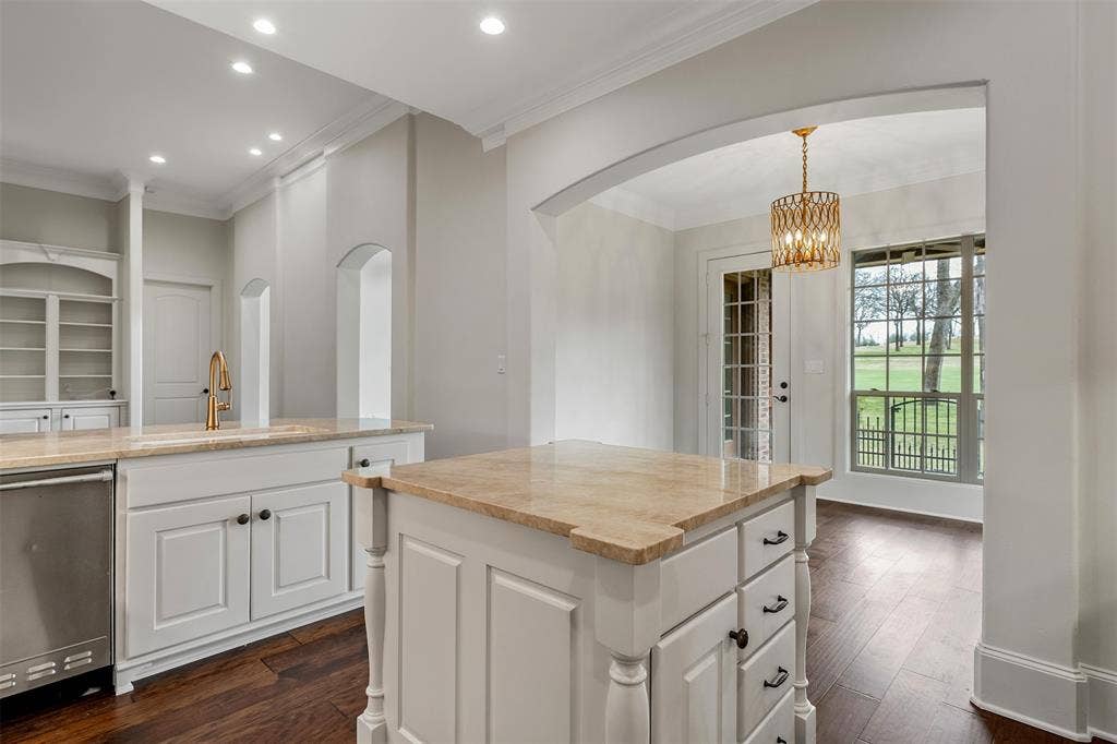 4318 Cascades Boulevard, Tyler, TX 75709 4318 Cascades Boulevard, Tyler, TX 75709