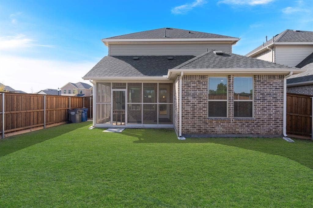 140 Ashbrook Street, Little Elm, TX 75068