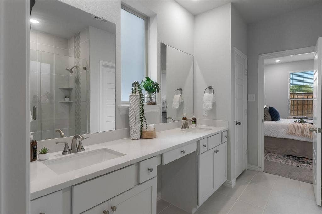 140 Ashbrook Street, Little Elm, TX 75068