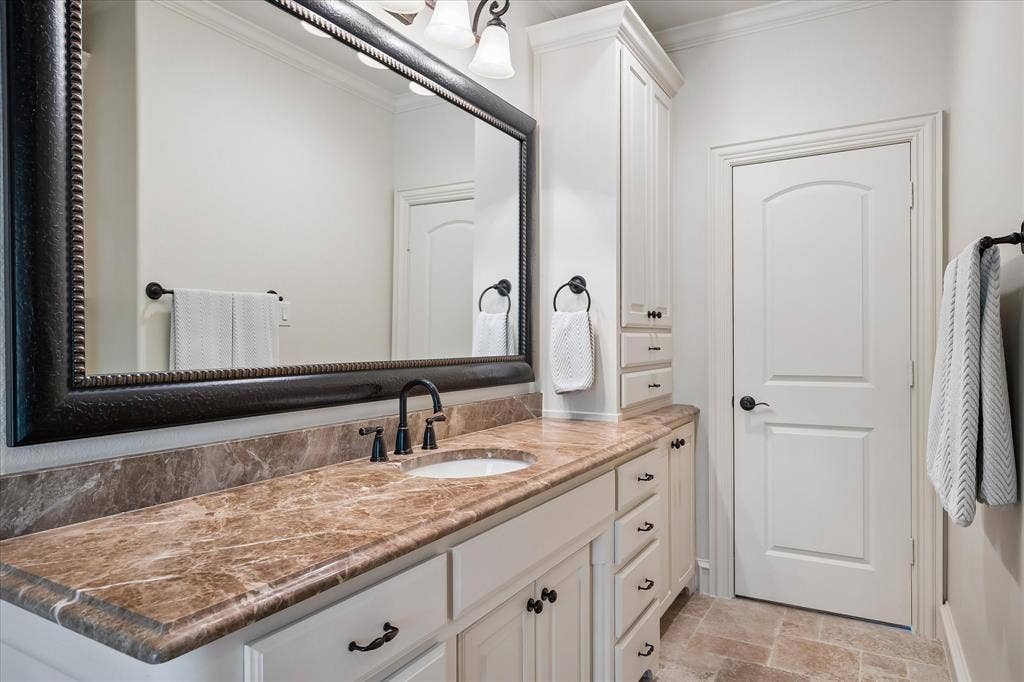 6952 Kenwood Avenue, Dallas, TX 75214 6952 Kenwood Avenue, Dallas, TX 75214