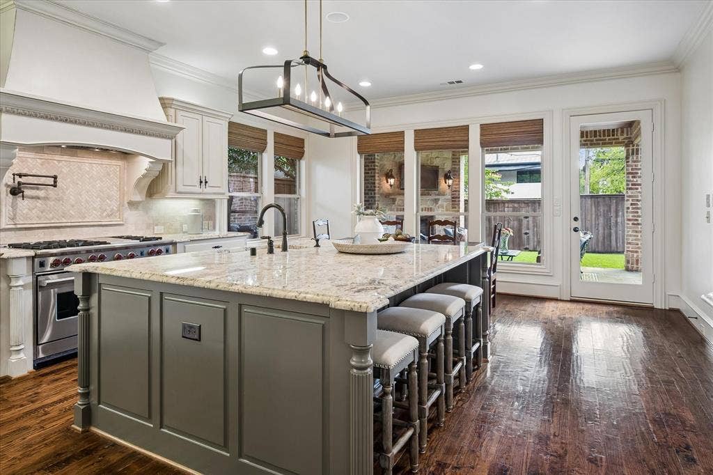 6952 Kenwood Avenue, Dallas, TX 75214 6952 Kenwood Avenue, Dallas, TX 75214