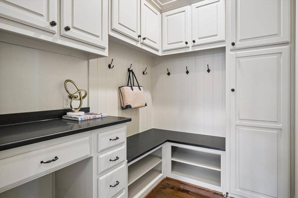 6952 Kenwood Avenue, Dallas, TX 75214 6952 Kenwood Avenue, Dallas, TX 75214