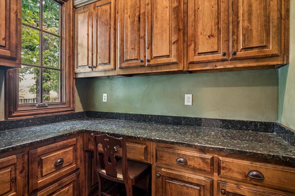 6952 Kenwood Avenue, Dallas, TX 75214 6952 Kenwood Avenue, Dallas, TX 75214