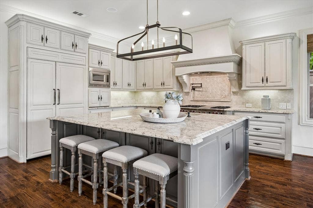 6952 Kenwood Avenue, Dallas, TX 75214 6952 Kenwood Avenue, Dallas, TX 75214