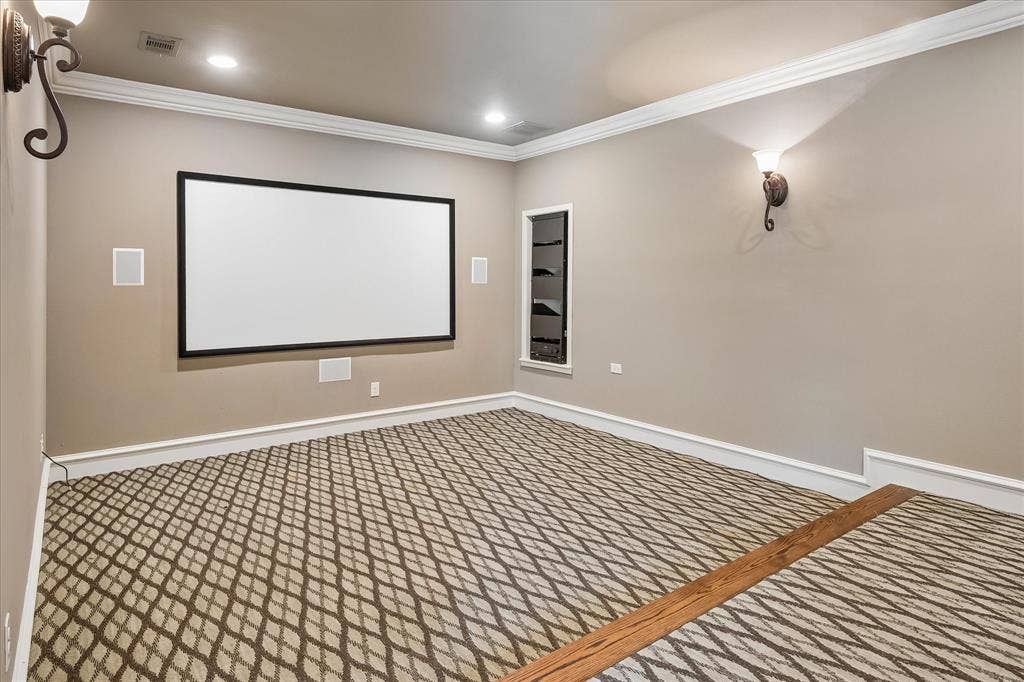 6952 Kenwood Avenue, Dallas, TX 75214 Media room off the upstairs living room