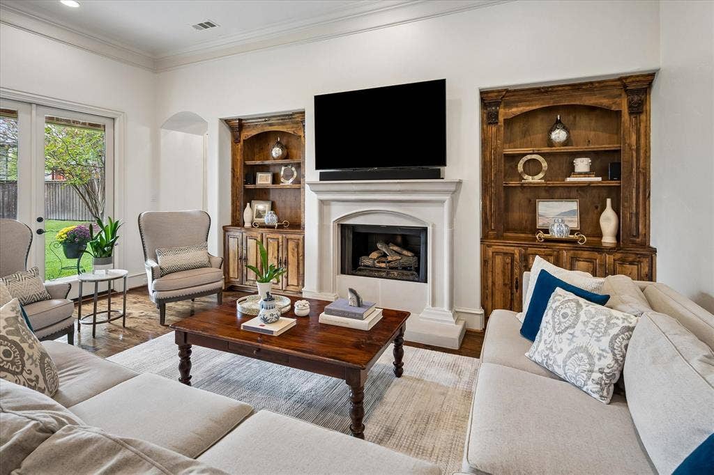 6952 Kenwood Avenue, Dallas, TX 75214 6952 Kenwood Avenue, Dallas, TX 75214
