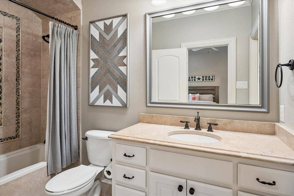 6952 Kenwood Avenue, Dallas, TX 75214 6952 Kenwood Avenue, Dallas, TX 75214