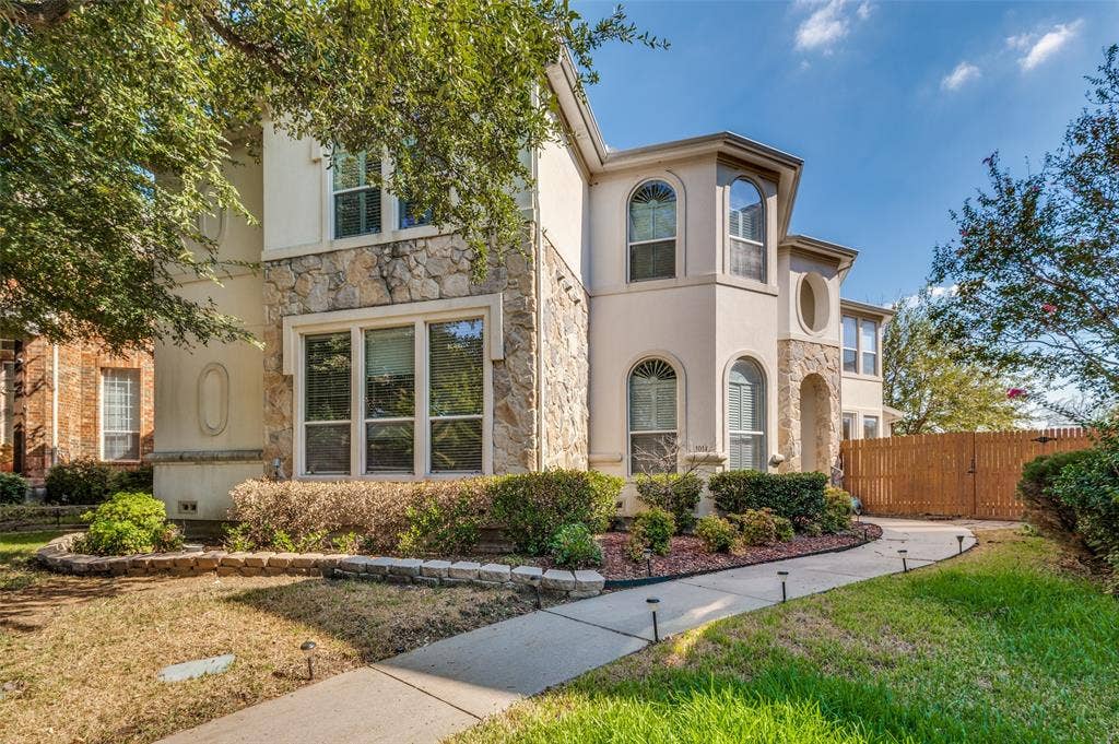 1014 Ricci Court, Irving, TX 75062