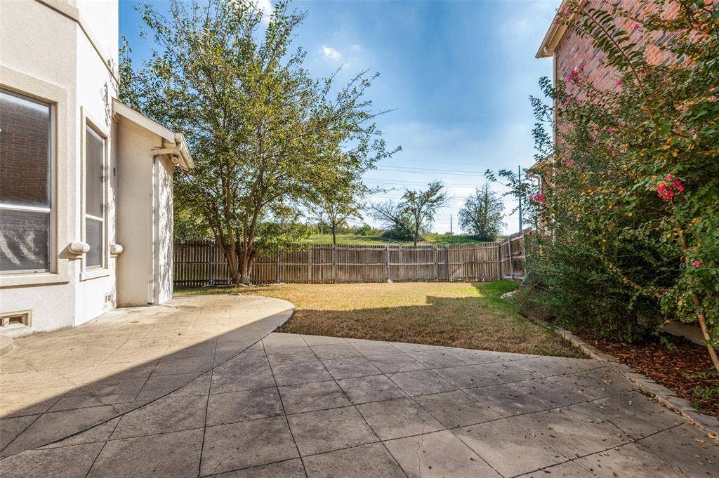 1014 Ricci Court, Irving, TX 75062