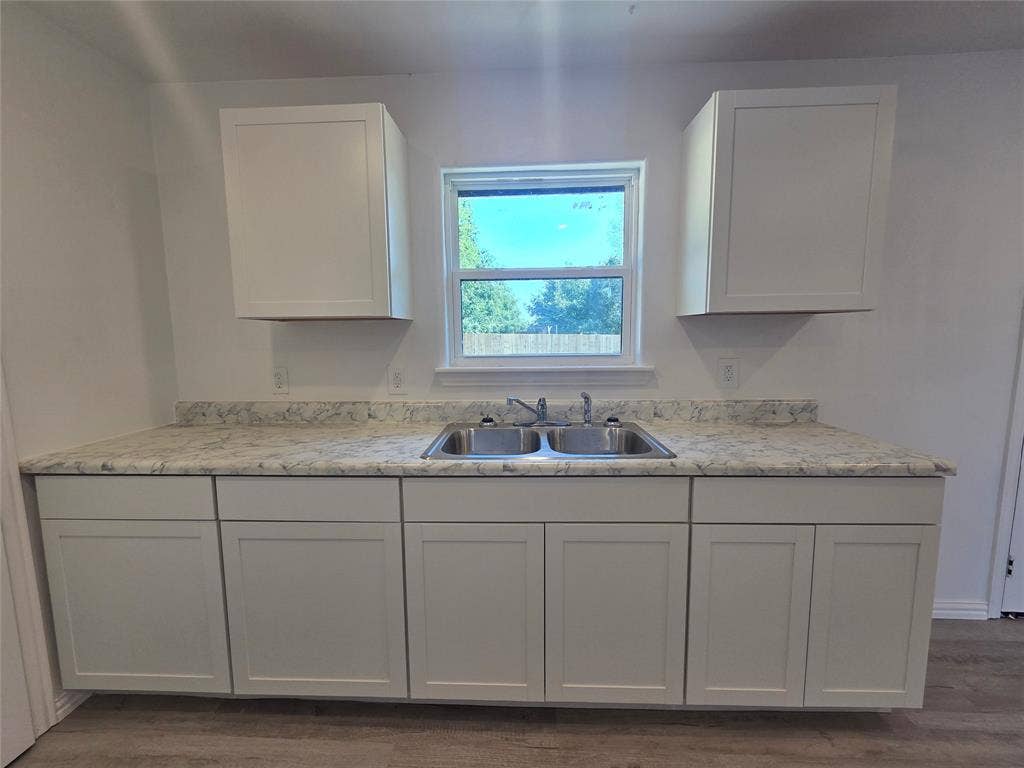 912 W Main Street, Quinlan, TX 75474 912 W Main Street, Quinlan, TX 75474