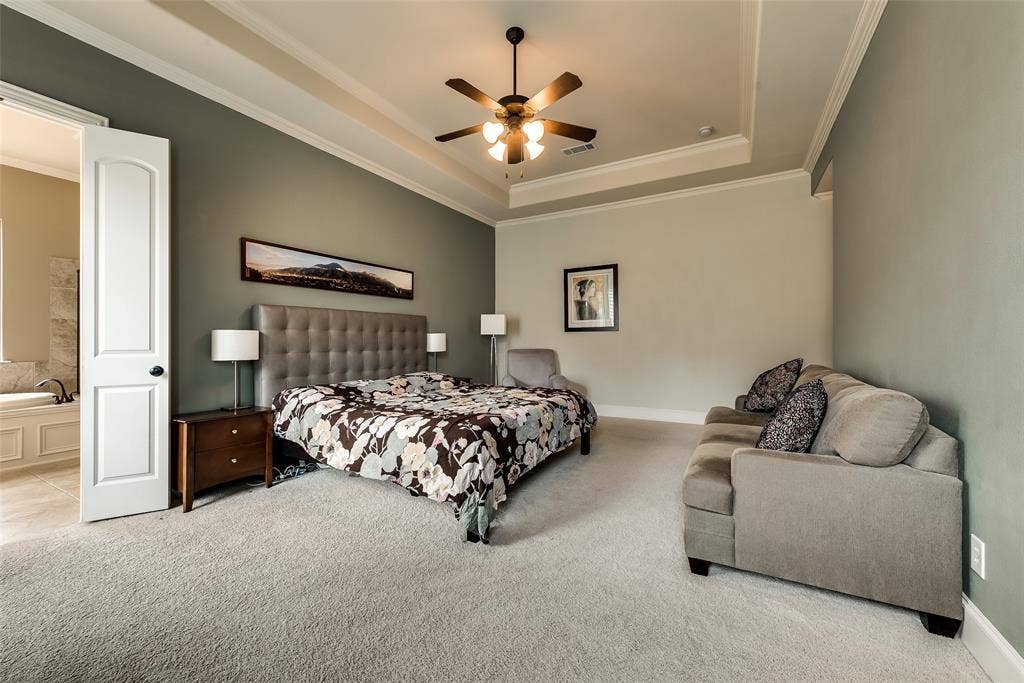 2501 Lady Viviane Lane, Lewisville, TX 75056