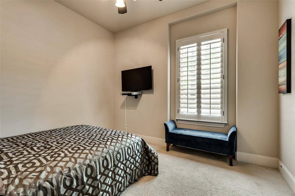 2501 Lady Viviane Lane, Lewisville, TX 75056