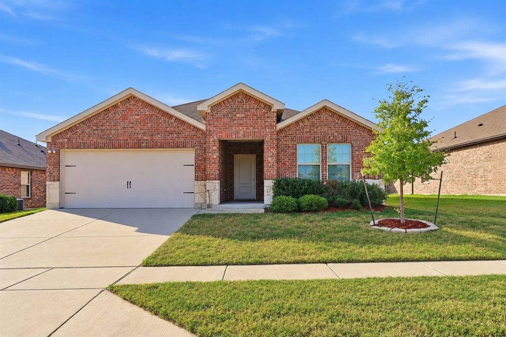 2316 French Street, Fate, TX 75189 WELCOME TO 2316 FRENCH STREET IN FATE!
