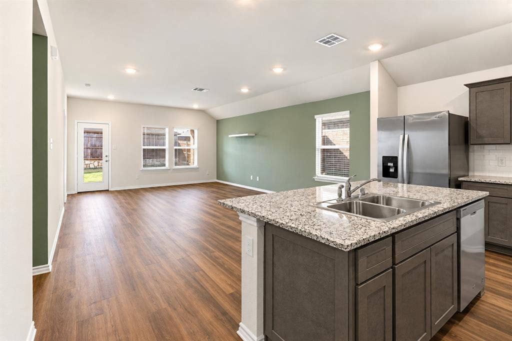 2316 French Street, Fate, TX 75189 Large open floorplan!