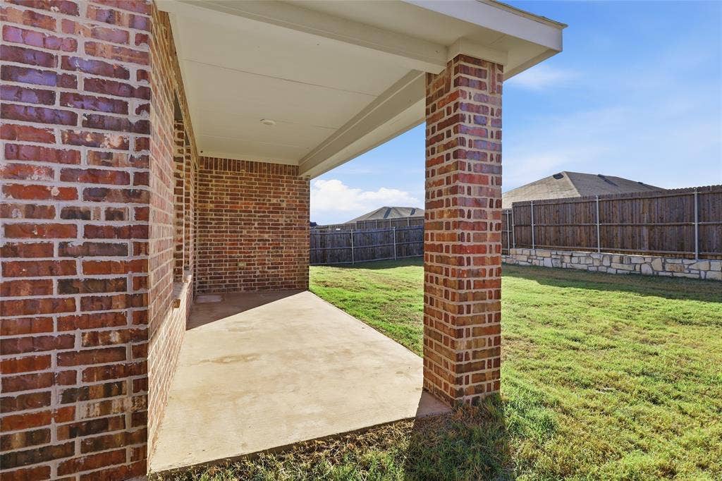 2316 French Street, Fate, TX 75189 2316 French Street, Fate, TX 75189