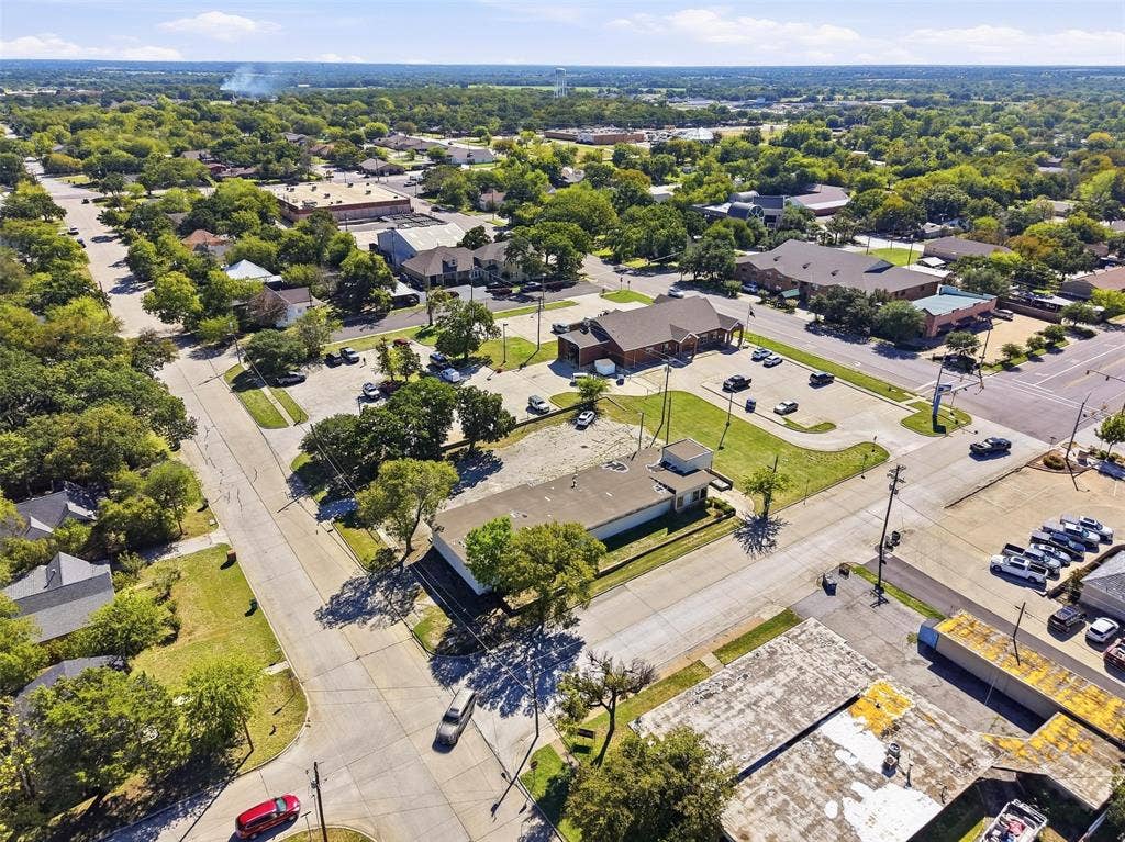 1306 13th Street, Bridgeport, TX 76426