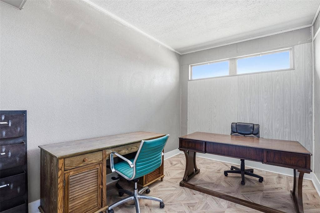 1306 13th Street, Bridgeport, TX 76426