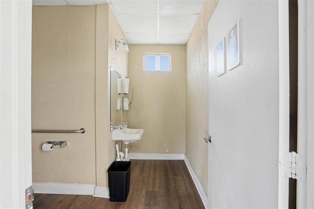1306 13th Street, Bridgeport, TX 76426