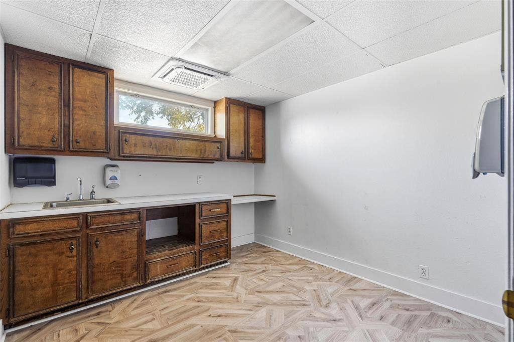 1306 13th Street, Bridgeport, TX 76426