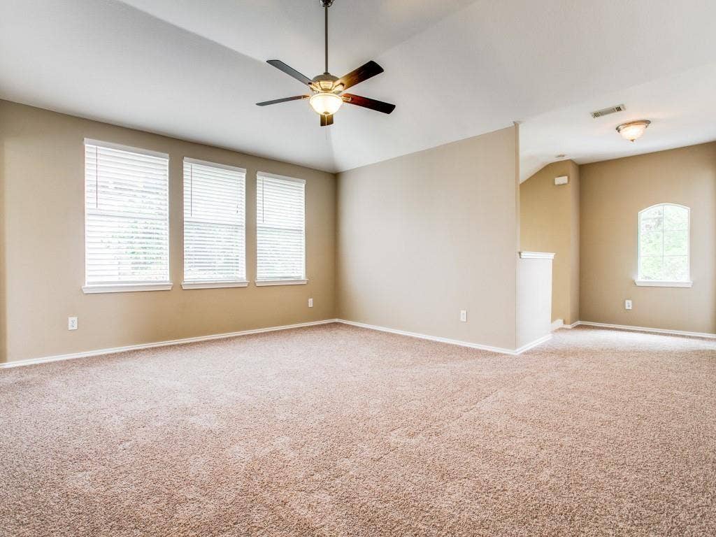 LOTS OF NATURAL LIGHT IN THE GAMEROOM!