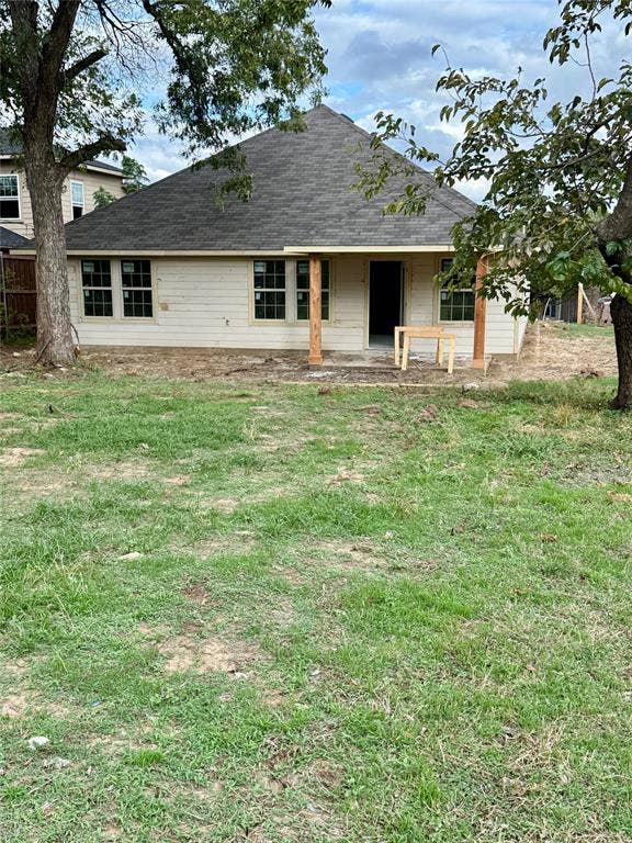 427 32nd Street, Grand Prairie, TX 75050 427 32nd Street, Grand Prairie, TX 75050