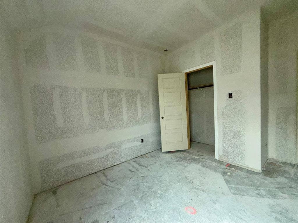 427 32nd Street, Grand Prairie, TX 75050 427 32nd Street, Grand Prairie, TX 75050