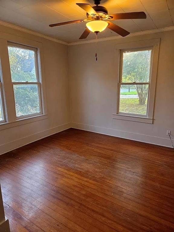 809 W 3rd Street, Clarksville, TX 75426 809 W 3rd Street, Clarksville, TX 75426
