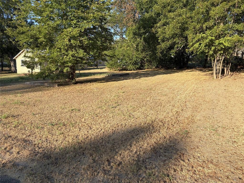 1503 Dixie Street, Commerce, TX 75428