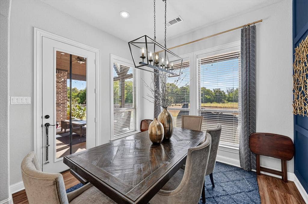2310 River Bend Court, Midlothian, TX 76065 2310 River Bend Court, Midlothian, TX 76065