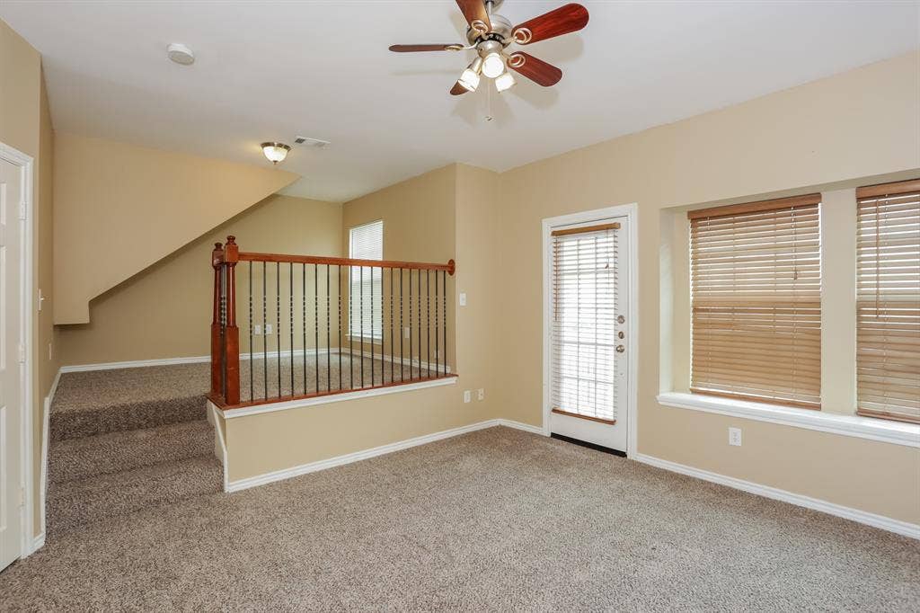 3966 Oceanside Drive, Euless, TX 76040