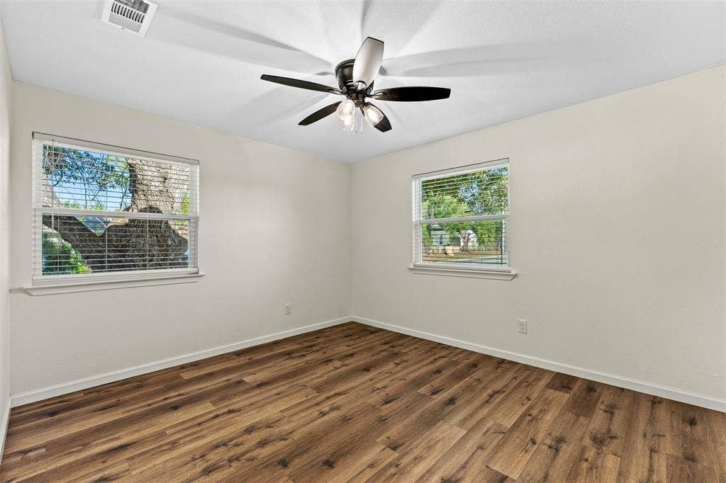 421 Dearborn Street, Waco, TX 76704 421 Dearborn Street, Waco, TX 76704