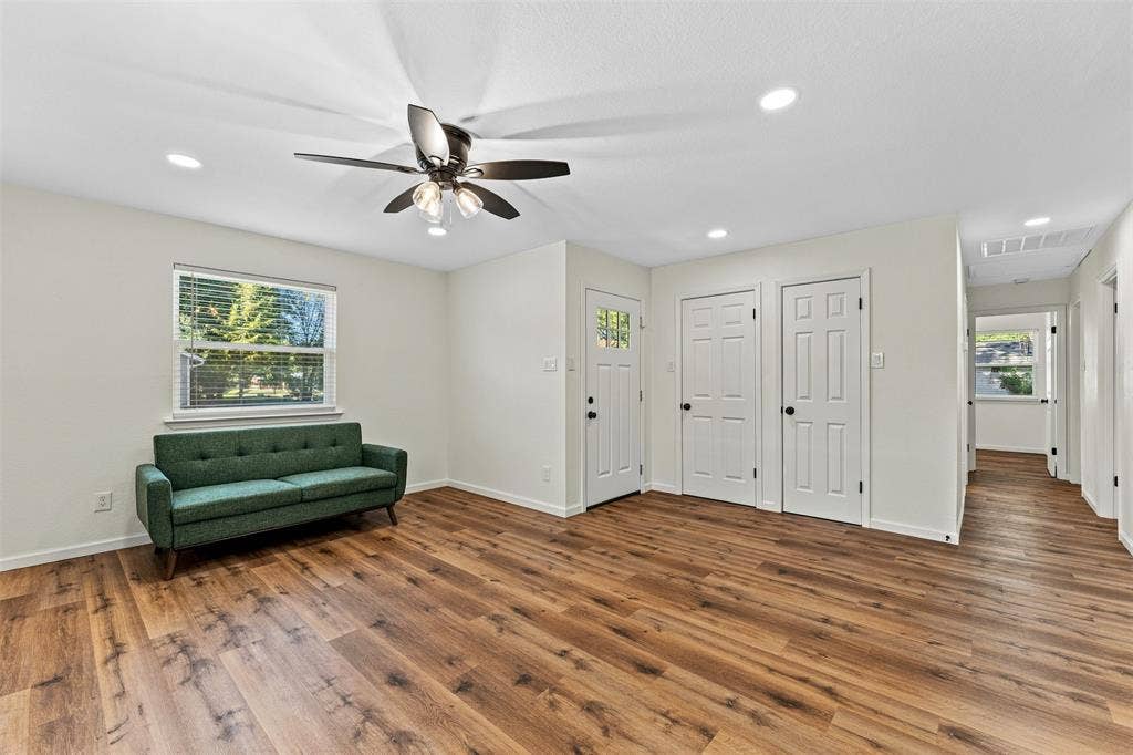 421 Dearborn Street, Waco, TX 76704 421 Dearborn Street, Waco, TX 76704