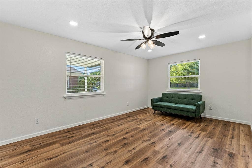 421 Dearborn Street, Waco, TX 76704 421 Dearborn Street, Waco, TX 76704