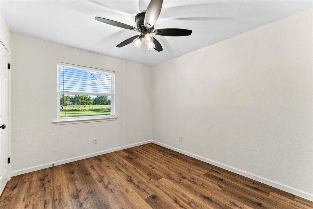 421 Dearborn Street, Waco, TX 76704 421 Dearborn Street, Waco, TX 76704