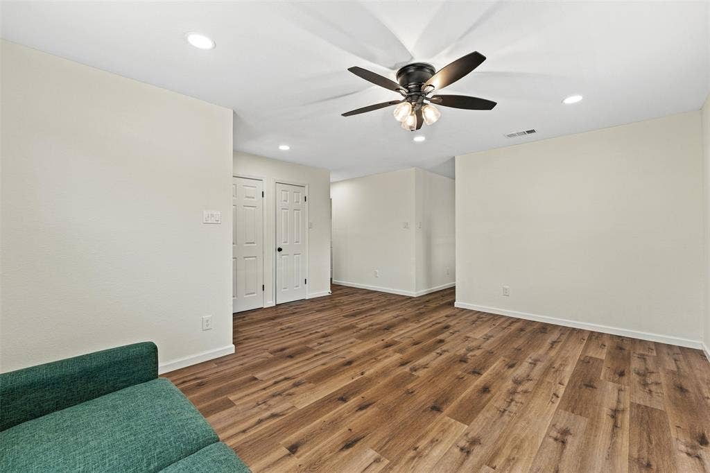 421 Dearborn Street, Waco, TX 76704 421 Dearborn Street, Waco, TX 76704