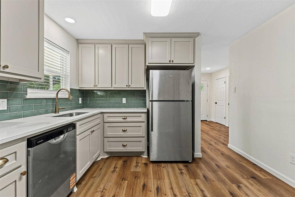 421 Dearborn Street, Waco, TX 76704 421 Dearborn Street, Waco, TX 76704