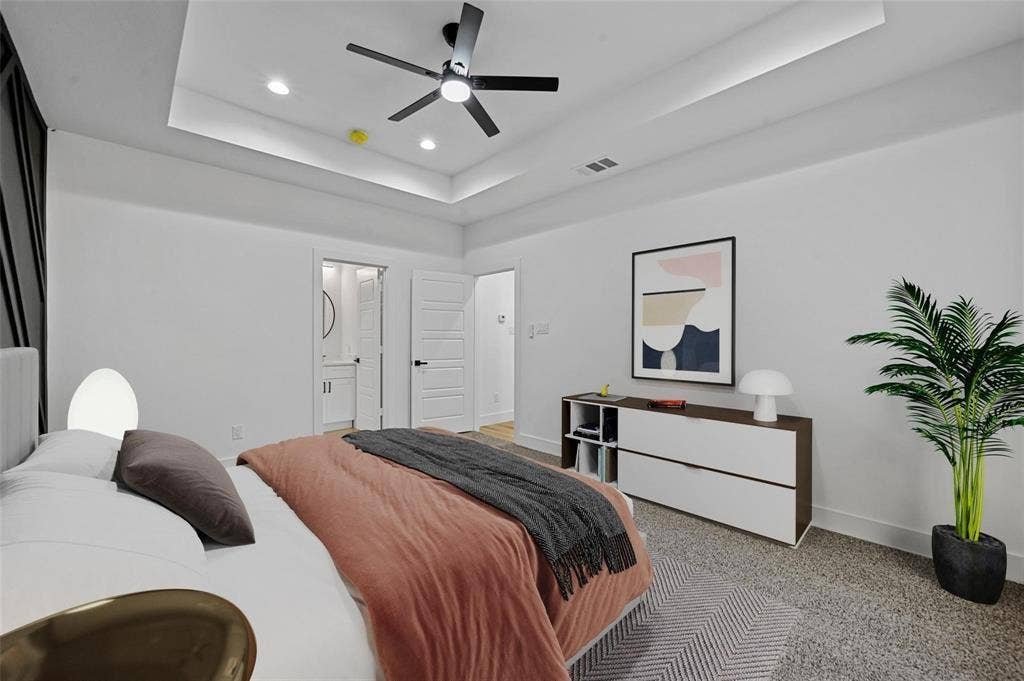 5424 Bourquin Street, Dallas, TX 75210 5424 Bourquin Street, Dallas, TX 75210