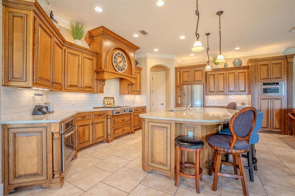 1903 Harbor Lakes Drive, Granbury, TX 76048 1903 Harbor Lakes Drive, Granbury, TX 76048