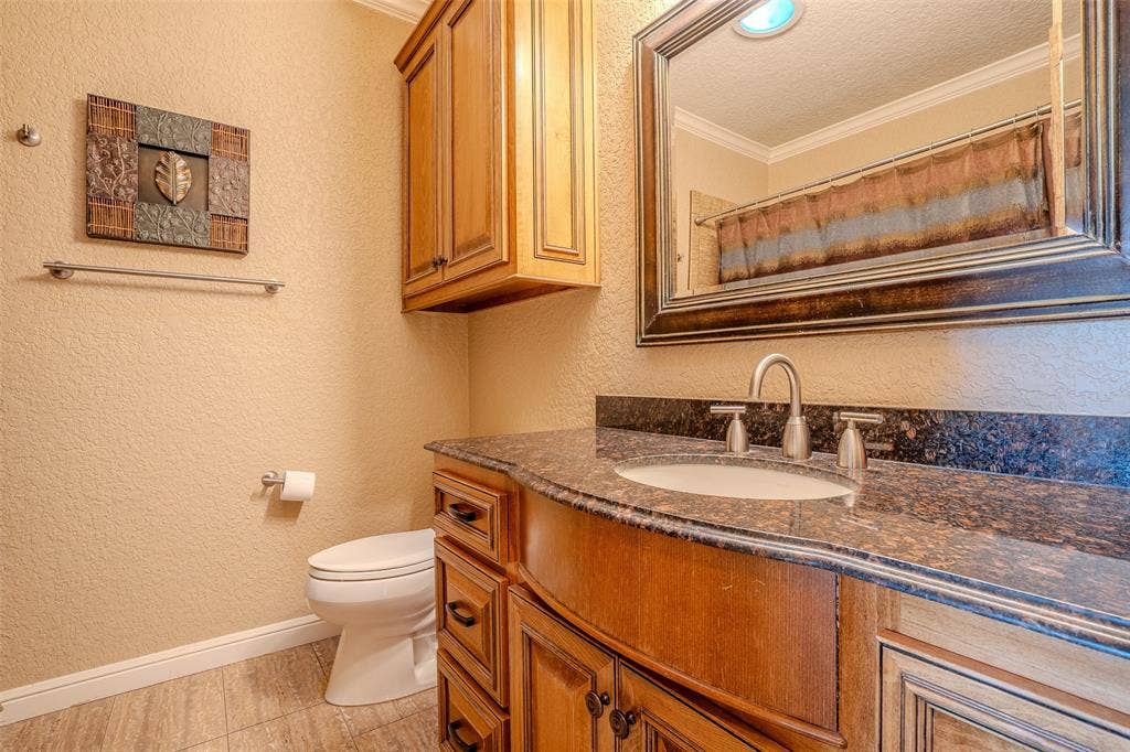 1903 Harbor Lakes Drive, Granbury, TX 76048 1903 Harbor Lakes Drive, Granbury, TX 76048