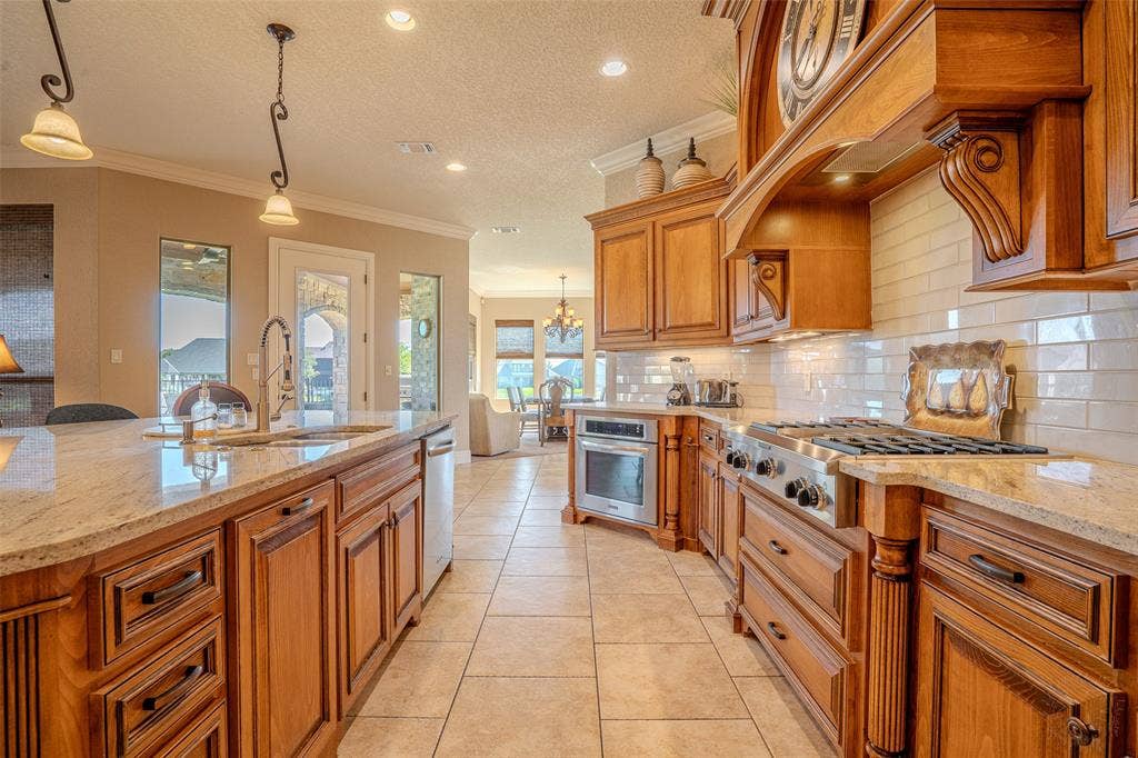 1903 Harbor Lakes Drive, Granbury, TX 76048 1903 Harbor Lakes Drive, Granbury, TX 76048