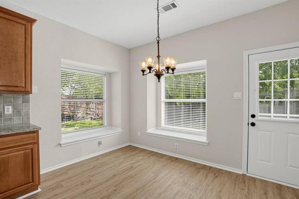 6408 Canyon Lake Drive, Dallas, TX 75249 6408 Canyon Lake Drive, Dallas, TX 75249