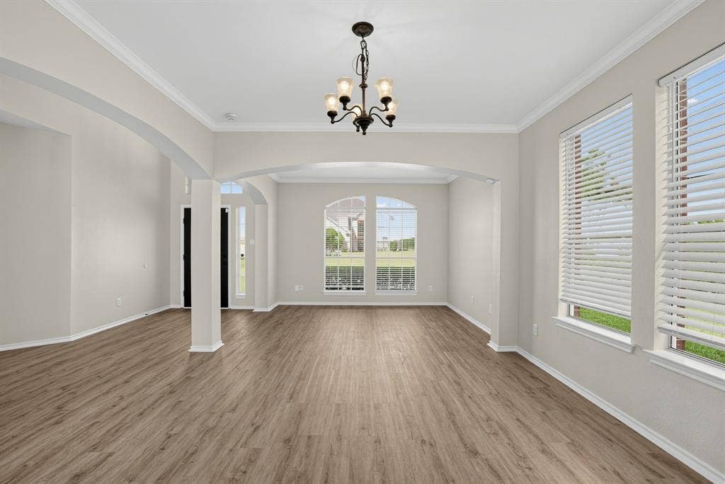 6408 Canyon Lake Drive, Dallas, TX 75249 6408 Canyon Lake Drive, Dallas, TX 75249